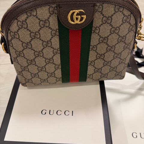 GUCCI 經典Ophidia系列 GG Supreme帆布印花綠紅綠織帶皮革飾邊拉鍊斜背包