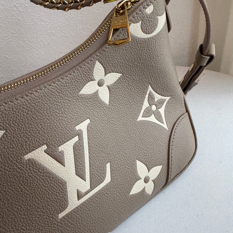 lv 斑鳩灰腋下包～～-6