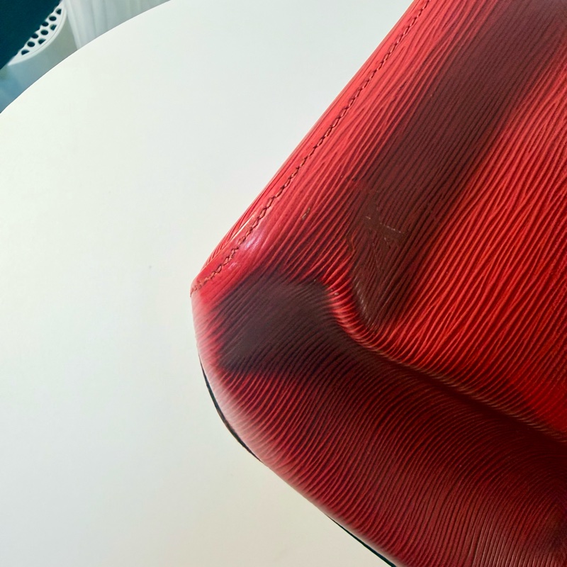 ✔️LOUIS VUITTON LV 路易威登 Epi Noe 水波紋水桶包／紅-10