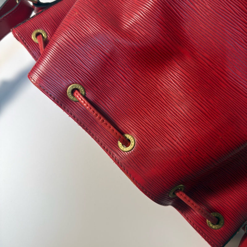 ✔️LOUIS VUITTON LV 路易威登 Epi Noe 水波紋水桶包／紅-20