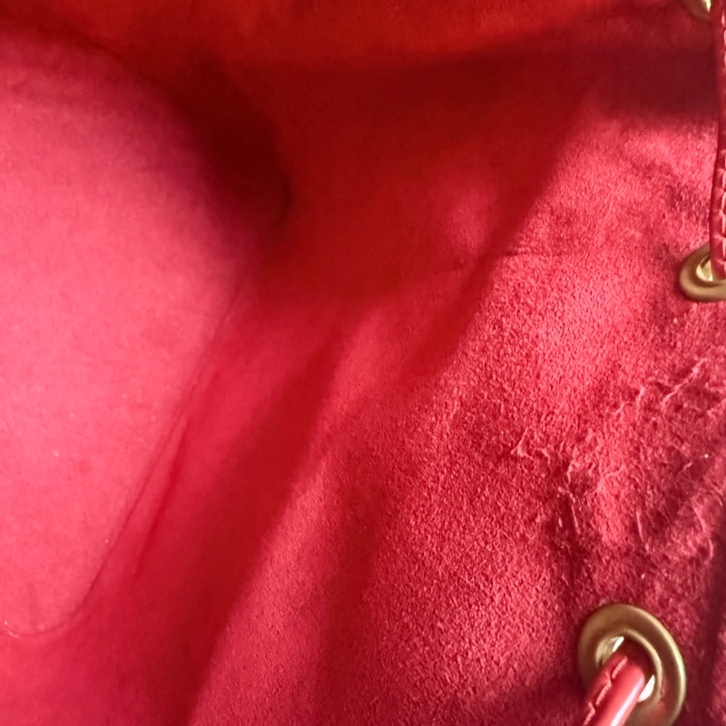 ✔️LOUIS VUITTON LV 路易威登 Epi Noe 水波紋水桶包／紅-49