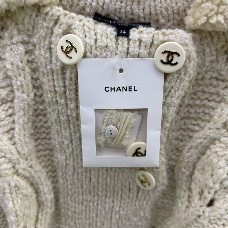 Chanel Jacket EU 34-11