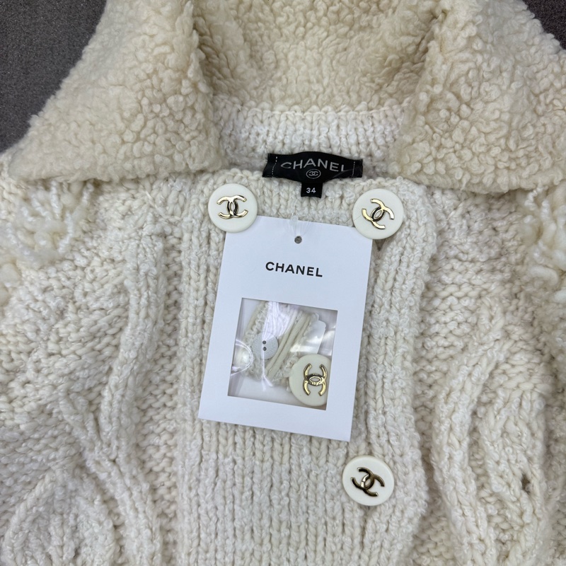 Chanel Jacket EU 34-33
