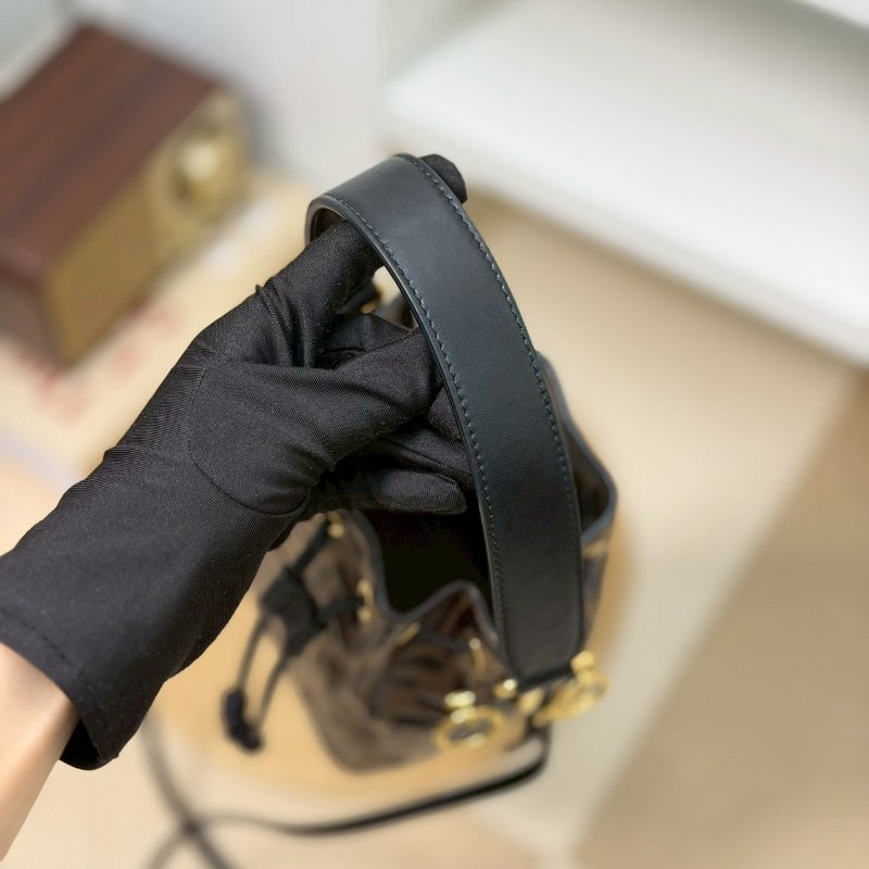 🏷Fendi 芬迪．Mon Tresor 老花水桶包-10