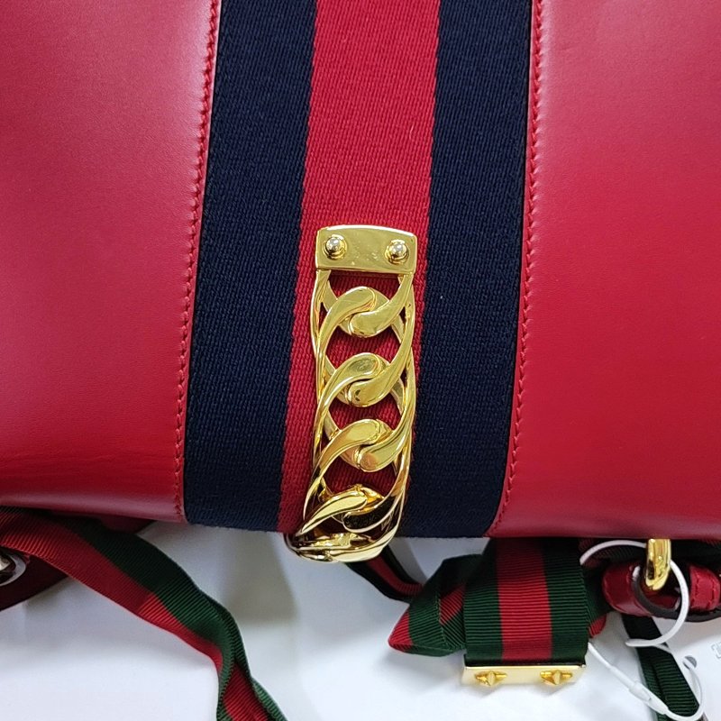 GUCCI Sylvie小號紅色牛皮條紋織帶塞爾維亞單肩包金色五金2條可拆卸肩帶-12