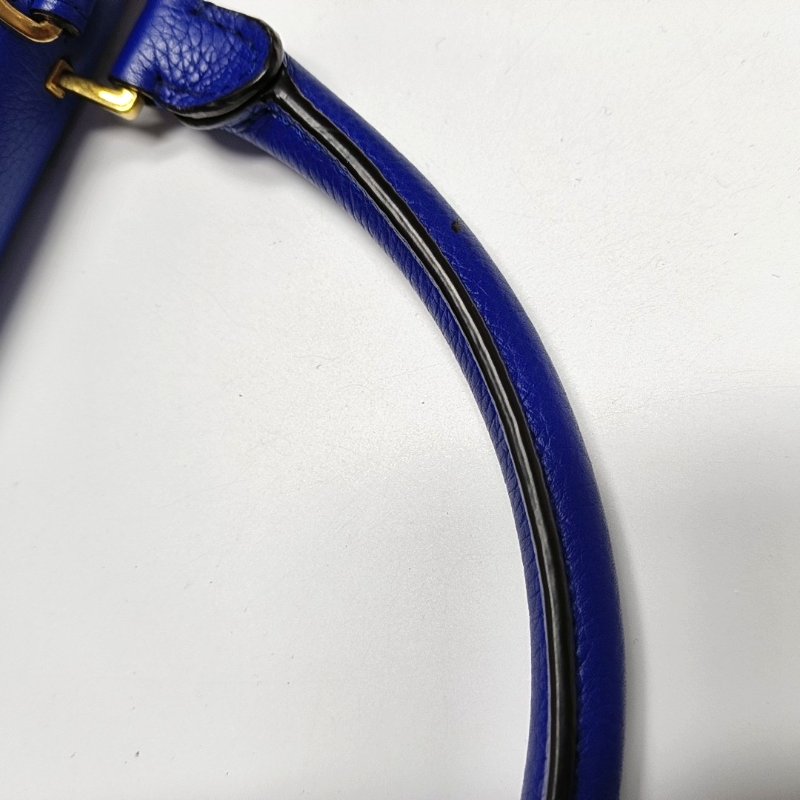 CELINE TRAPEZE中號深藍色牛皮鞦韆包單肩包手提包金色五金可拆卸肩帶-10