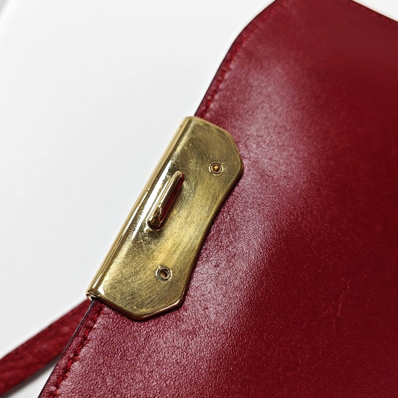 BURBERRY Langley紅色牛皮壓紋斜挎包單肩包金色五金可拆卸肩帶-8