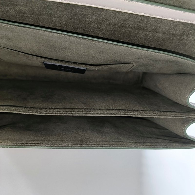 FENDI Kan I中號灰色牛皮鉚釘單肩包手提包金色銀色五金2條可拆卸肩帶-6