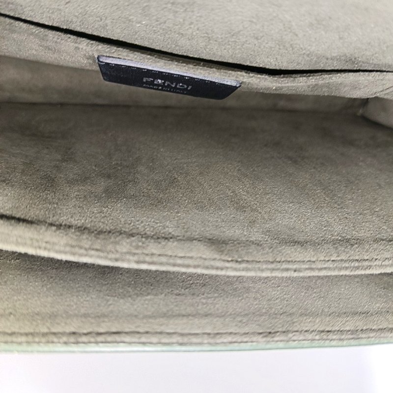 FENDI Kan I中號灰色牛皮鉚釘單肩包手提包金色銀色五金2條可拆卸肩帶-12