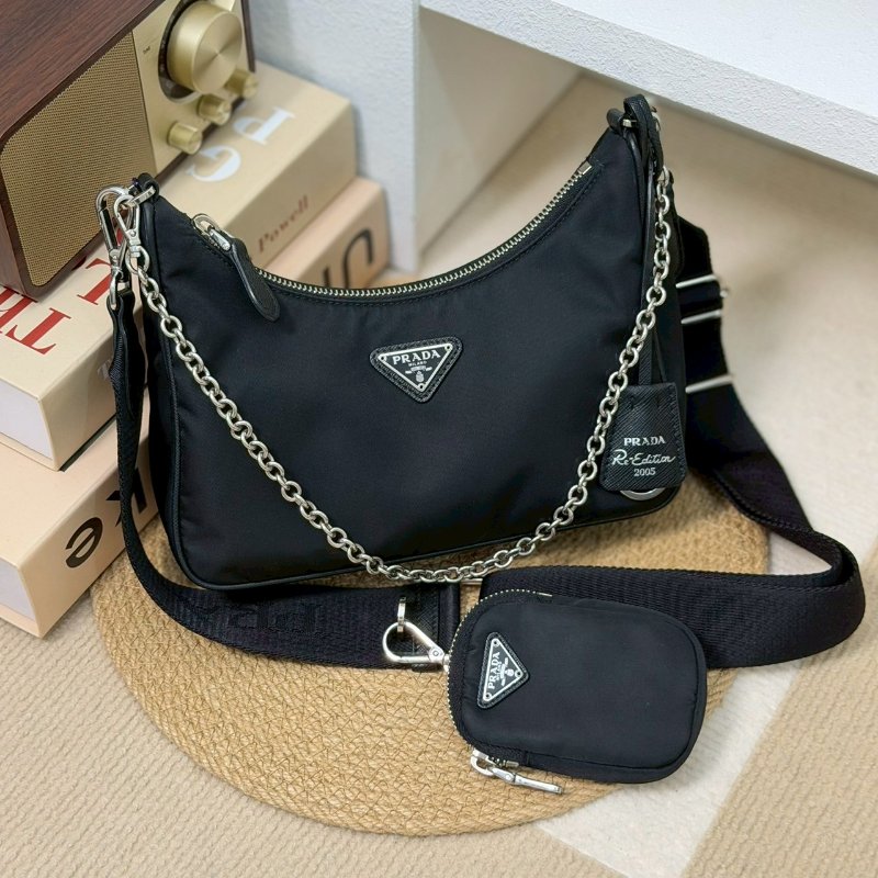 🏷Prada 普拉達．Re-Edition 2005 Hobo 三合一-0
