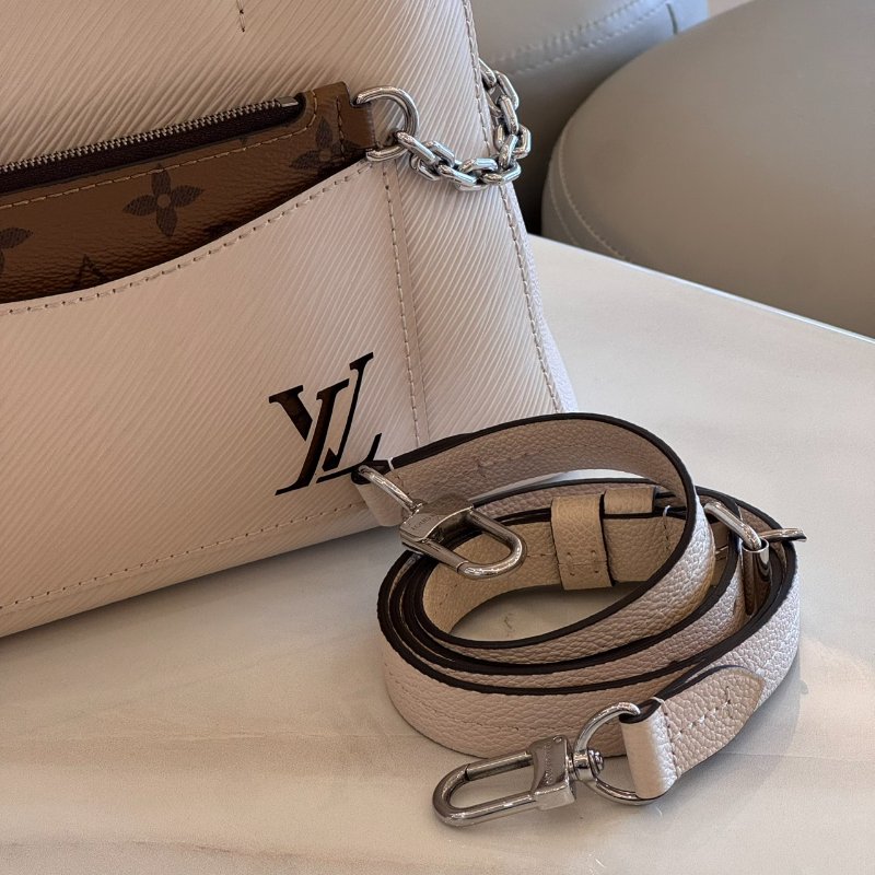 *SHIHNA名牌精品* LV M20520 Marelle Tote BB 石英白色水波紋托特包-1