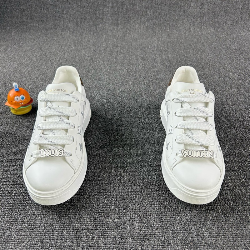 98新Louis Vuitton路易威登白銀浮雕板鞋 尺碼：36.5 無附件-1