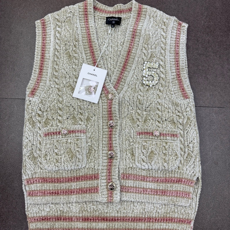 Chanel 針織背心 （未使用品）EU36-1