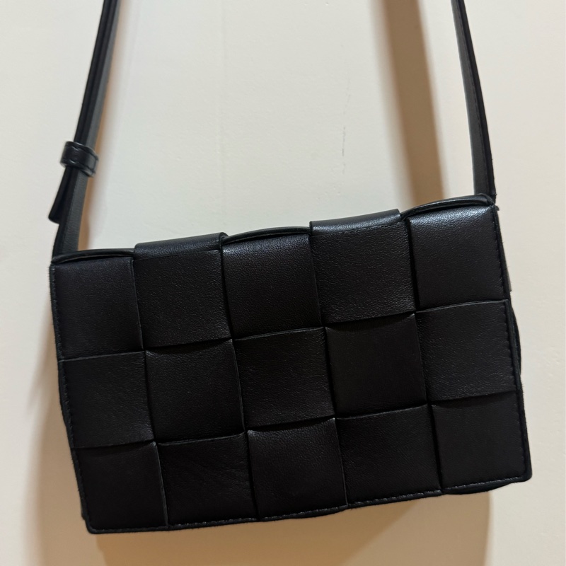 Bottega veneta Bv cassette 編織包/斜背包-1
