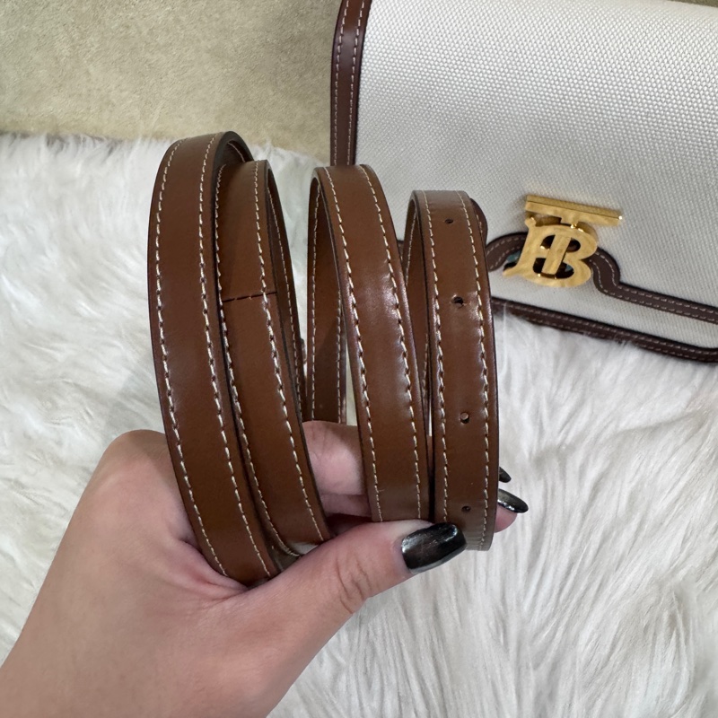 Burberry 帆布拼咖牛皮TB釦斜背包 近全新-14