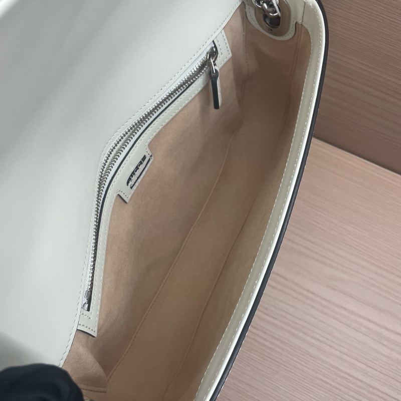 Gucci/古驰petite中号白色斜挎包-12