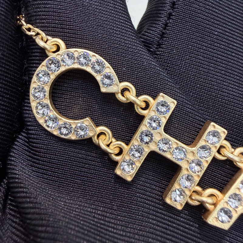 Chanel 20P 金色字母水鑽項鏈 XB957-2
