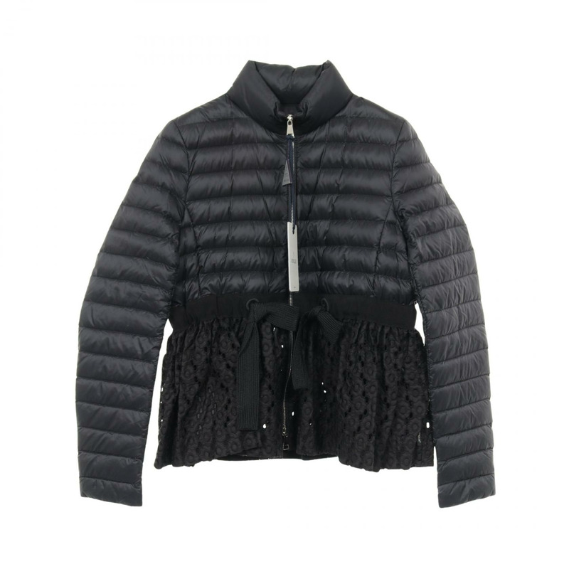 MONCLER SERPENTINE 羽絨衣外套，荷葉邊下擺，2號尼龍黑色，二手女款-0