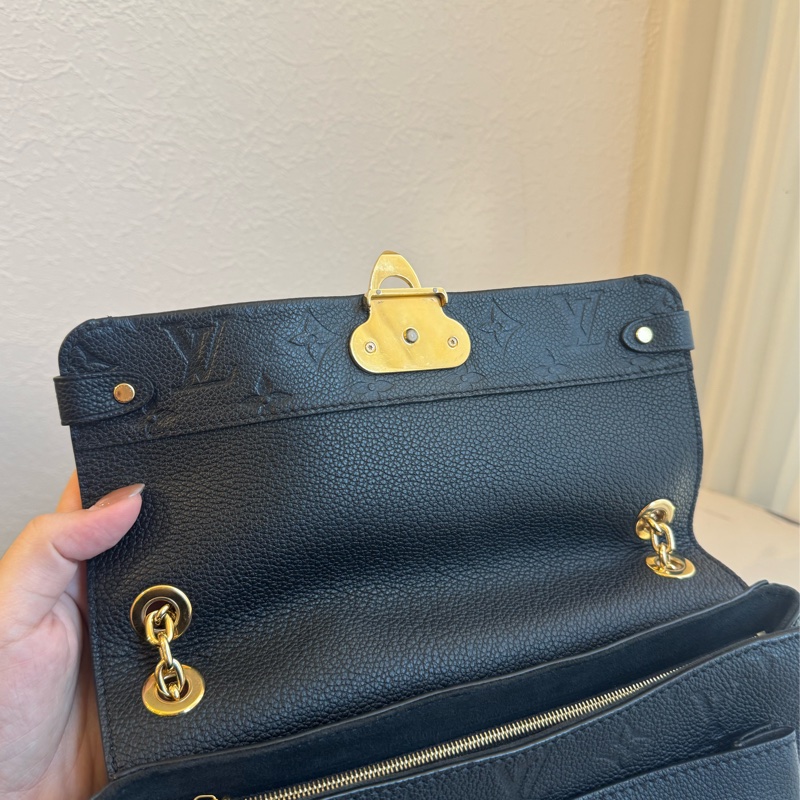 Lv M44151黑壓紋VAVIN金鏈包 肩背/斜背都好看-16
