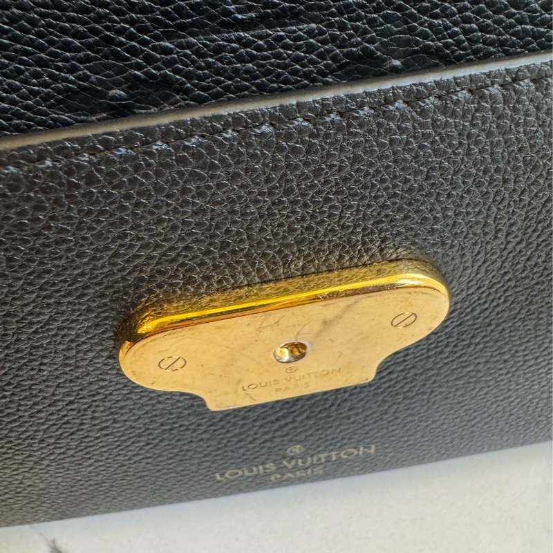 Lv M44151黑壓紋VAVIN金鏈包 肩背/斜背都好看-33