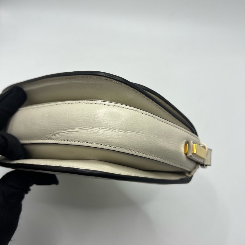 Gucci 古驰 塞尔维亚 白色 牛皮 斜挎包-8