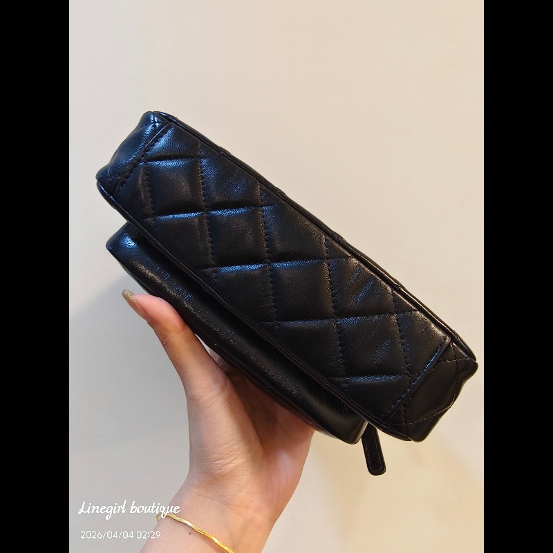 Chanel 26P全新羊皮兩用相機包×小紅書討論到爆炸的款式-9