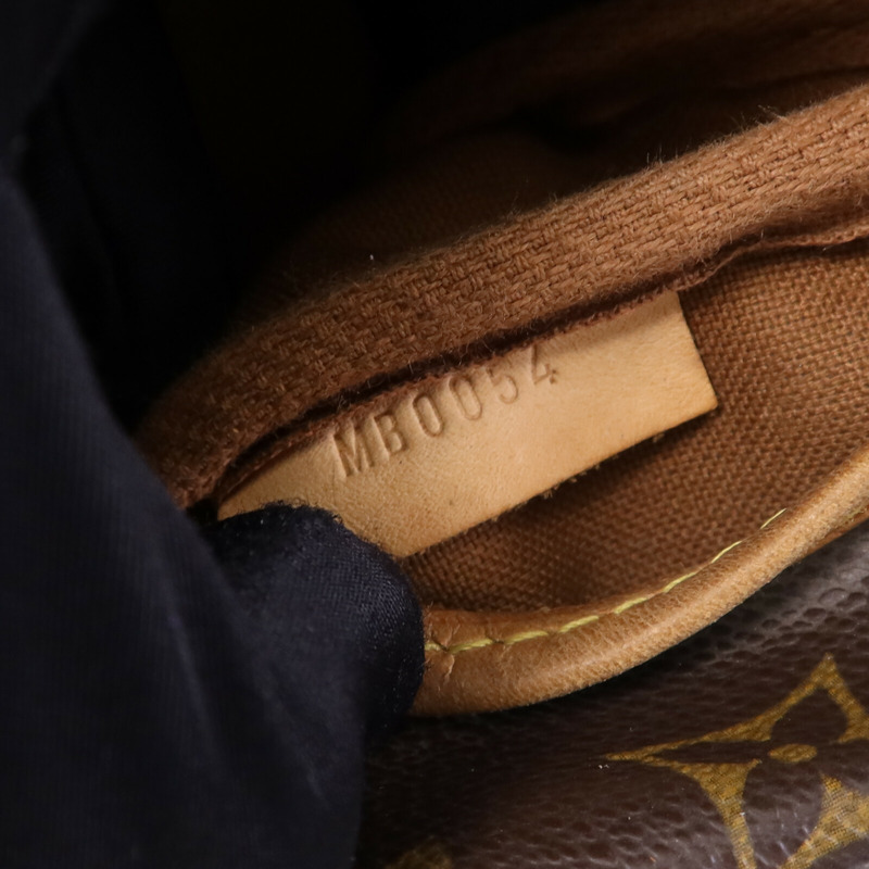 LOUIS VUITTON Monogram Saumur 30金扣肩背袋-8