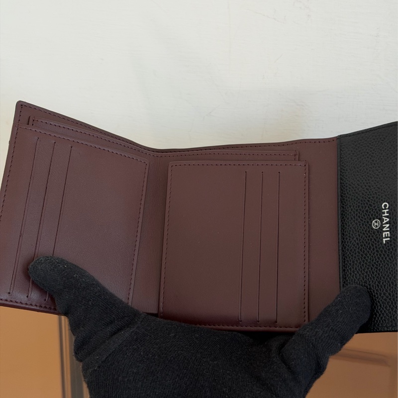 #極新 Chanel荔枝銀扣三折短夾-5