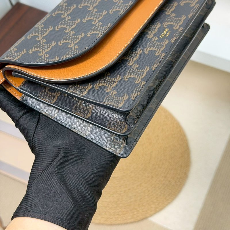 🏷Celine 瑟琳．Triomphe 老花 woc-4