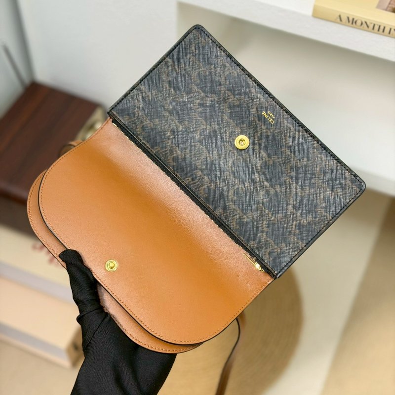 🏷Celine 瑟琳．Triomphe 老花 woc-18