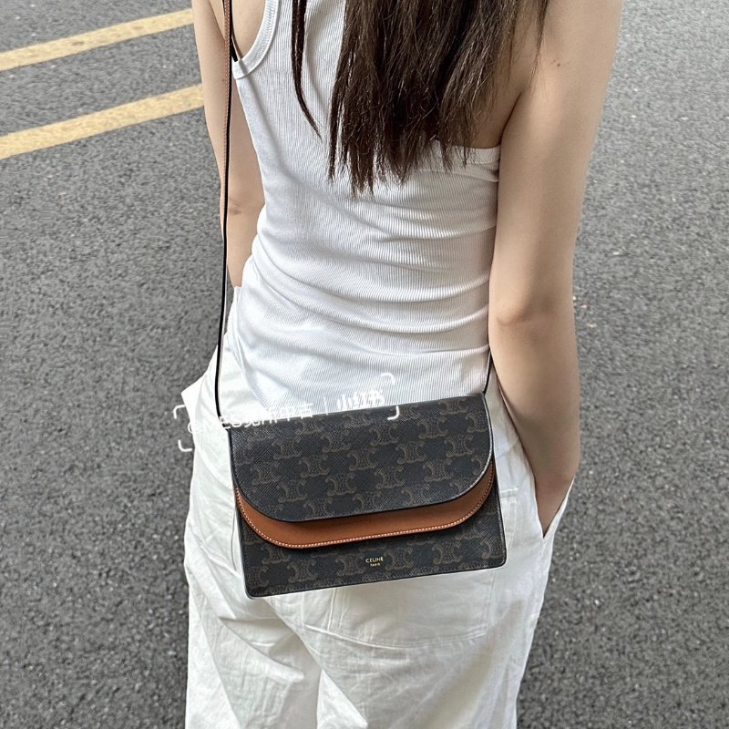 🏷Celine 瑟琳．Triomphe 老花 woc-24