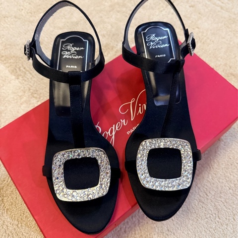 Roger Vivier 36.5 黑色絲綢 銀包皮革 跟4.5cm