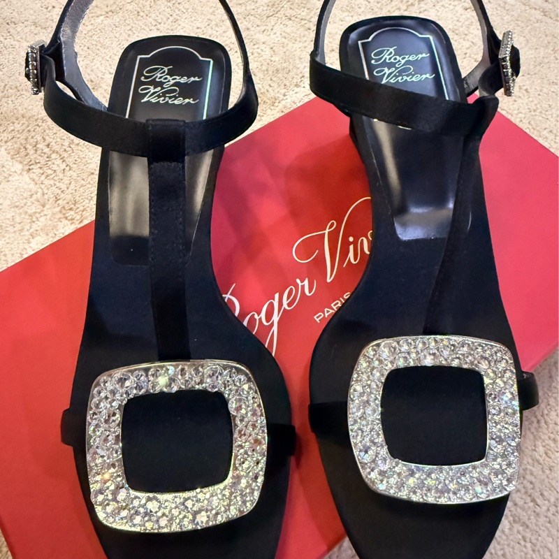 Roger Vivier 36.5 黑色絲綢 銀包皮革 跟4.5cm-7