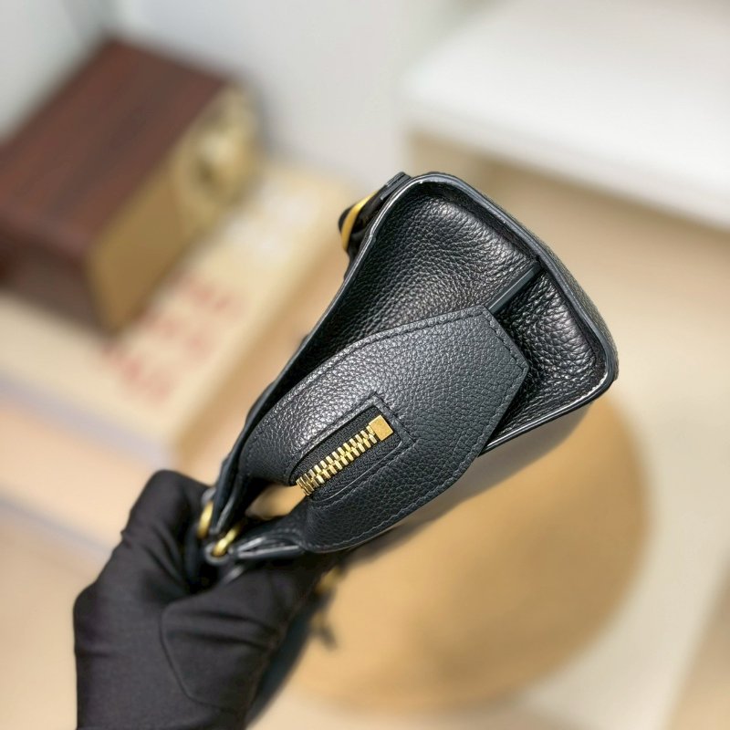 (絕版停產款)🏷Balenciaga 巴黎世家．Neo Classic Mini 機車包-2