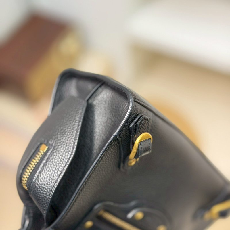 (絕版停產款)🏷Balenciaga 巴黎世家．Neo Classic Mini 機車包-4