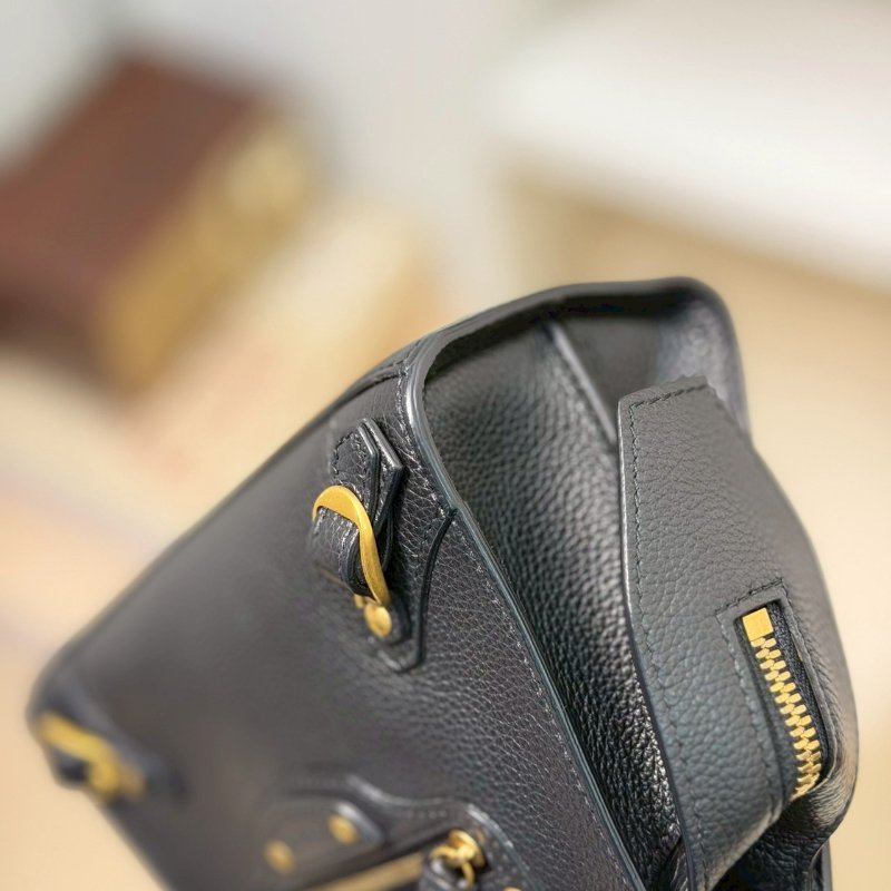 (絕版停產款)🏷Balenciaga 巴黎世家．Neo Classic Mini 機車包-5