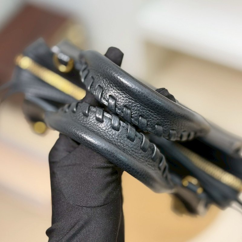 (絕版停產款)🏷Balenciaga 巴黎世家．Neo Classic Mini 機車包-14