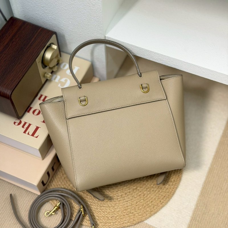 🏷Celine 瑟琳．Nano Belt 鯰魚包/客人寄賣-1