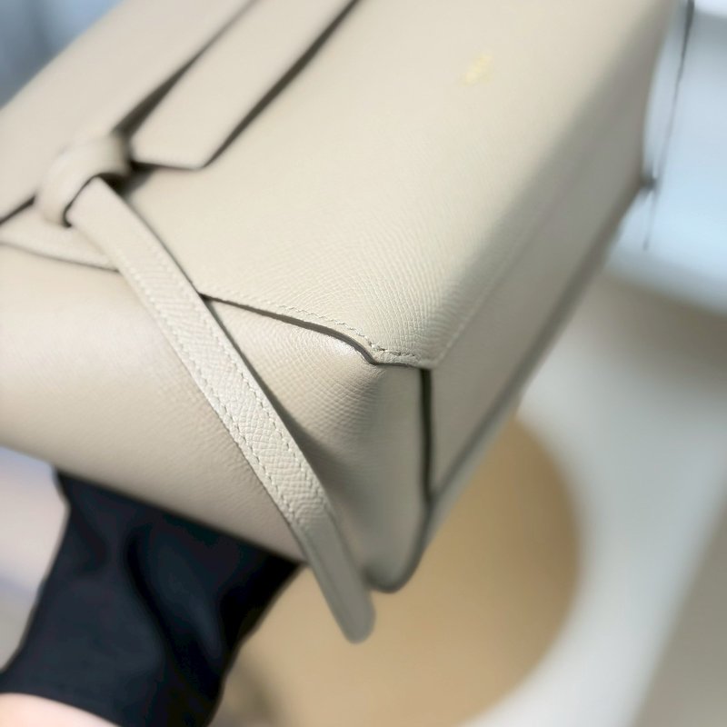 🏷Celine 瑟琳．Nano Belt 鯰魚包/客人寄賣-4