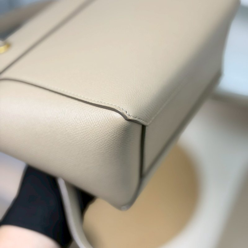 🏷Celine 瑟琳．Nano Belt 鯰魚包/客人寄賣-6