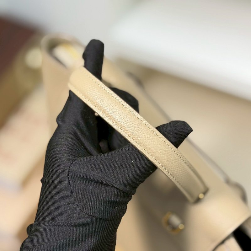 🏷Celine 瑟琳．Nano Belt 鯰魚包/客人寄賣-14