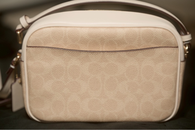 COACH 經典大相機包 斜背包-7