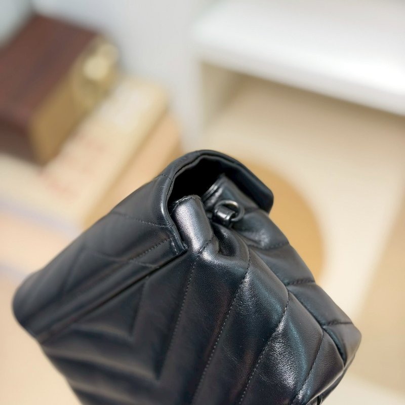 (稀有So Black！好帥😎🖤)🏷YSL 聖羅蘭．Loulou Toy 方胖子-11