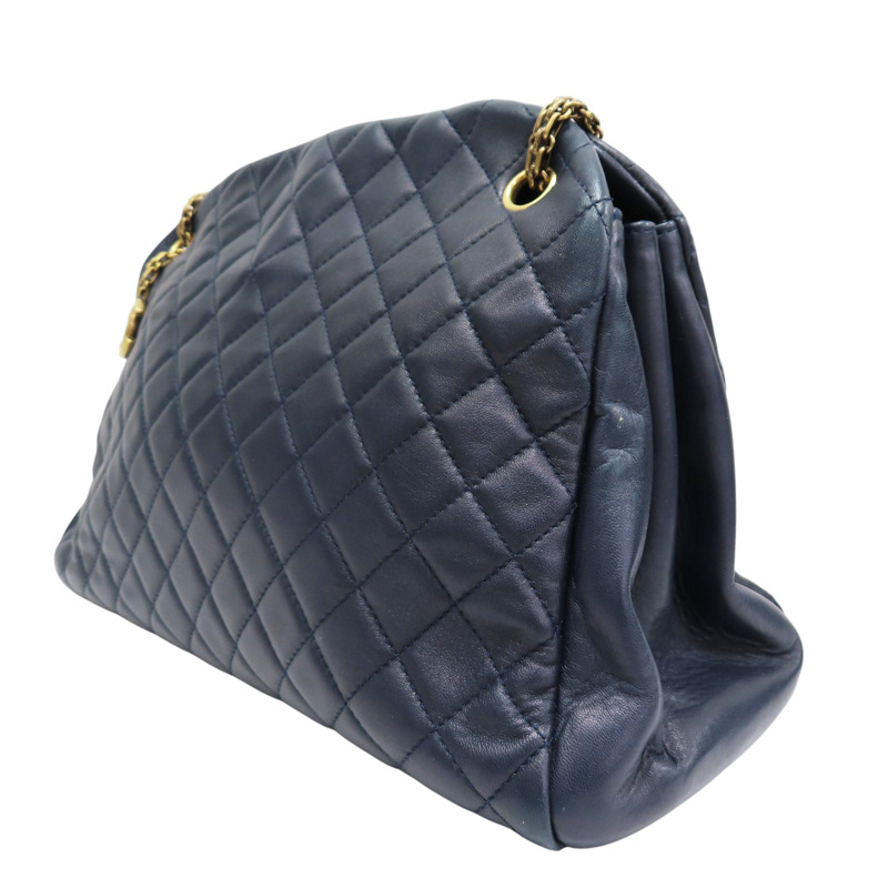 藍色 羊皮 JUST MADEMOISELLE 保齡球包 肩背包 金釦【CHANEL 香奈兒】 A50558-2