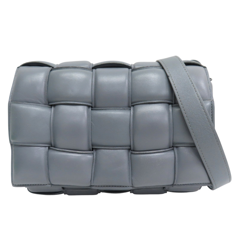 灰色 羊皮編織 Padded Cassette 枕頭包 肩背包【BOTTEGA VENETA BV 寶緹嘉】 717506-0