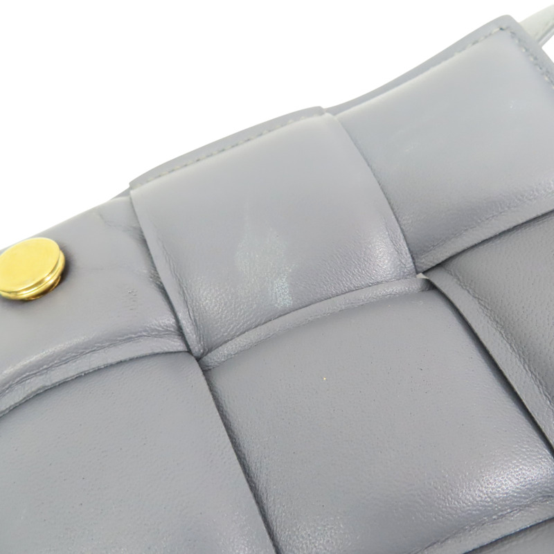 灰色 羊皮編織 Padded Cassette 枕頭包 肩背包【BOTTEGA VENETA BV 寶緹嘉】 717506-18