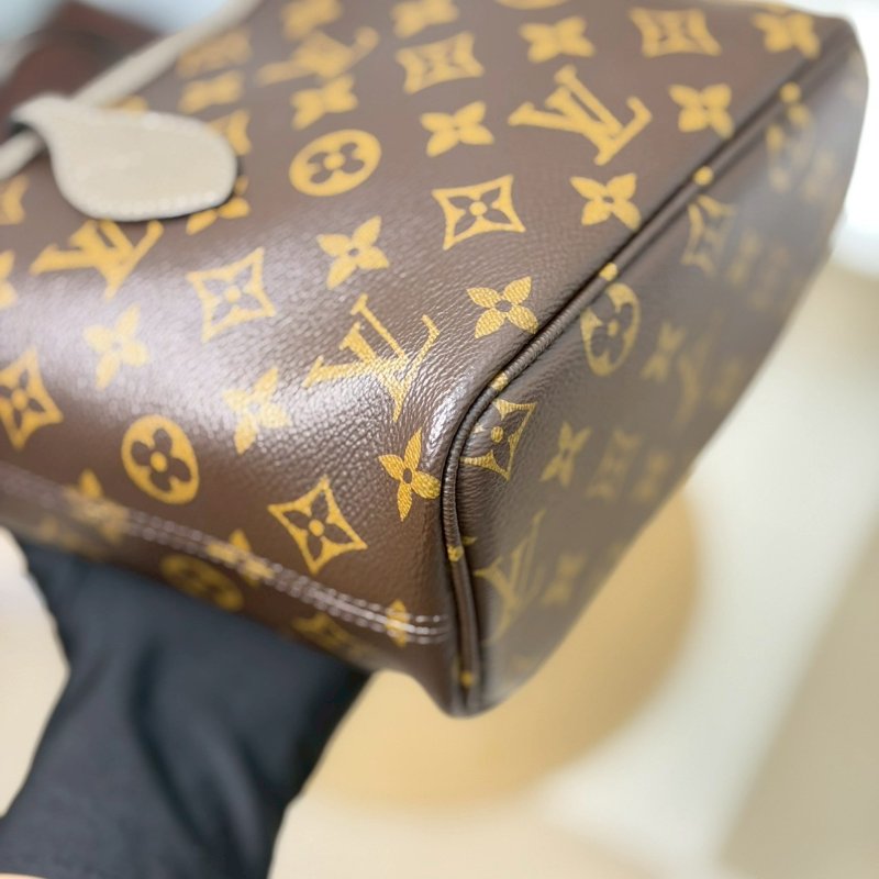 (稀有釋出、大全配✨)🏷LV 路易威登．Neverfull Inside Out MM 雙面小托特 芯片款 M28349-4