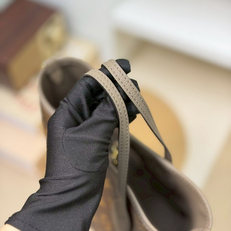 (稀有釋出、大全配✨)🏷LV 路易威登．Neverfull Inside Out MM 雙面小托特 芯片款 M28349-13