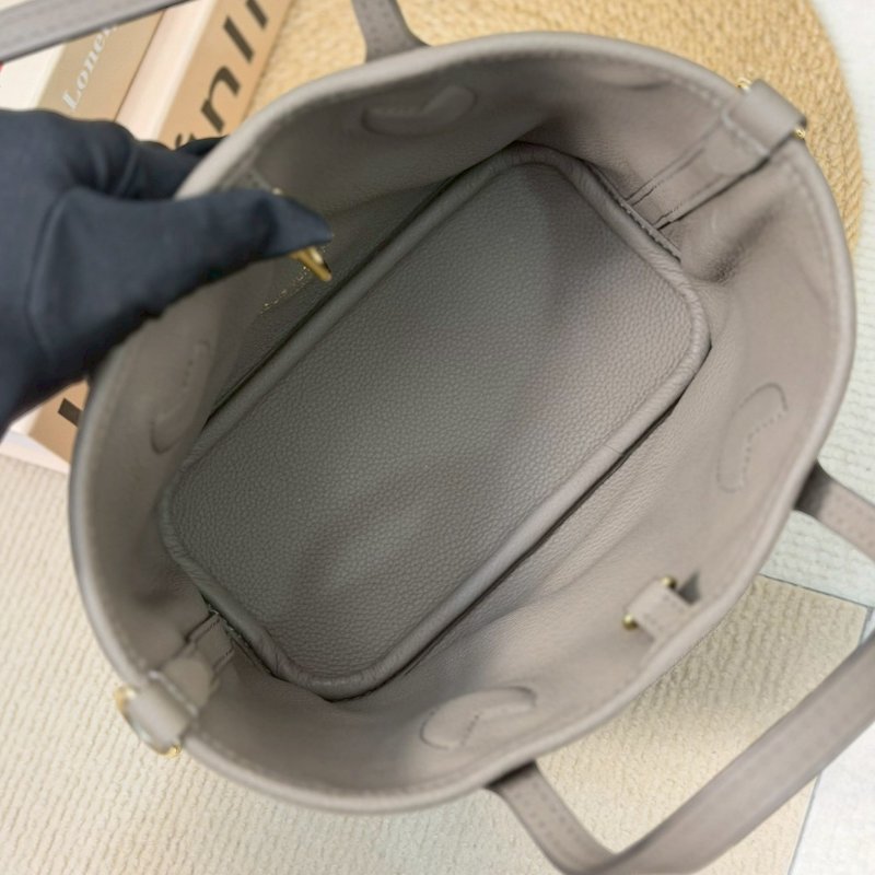 (稀有釋出、大全配✨)🏷LV 路易威登．Neverfull Inside Out MM 雙面小托特 芯片款 M28349-15