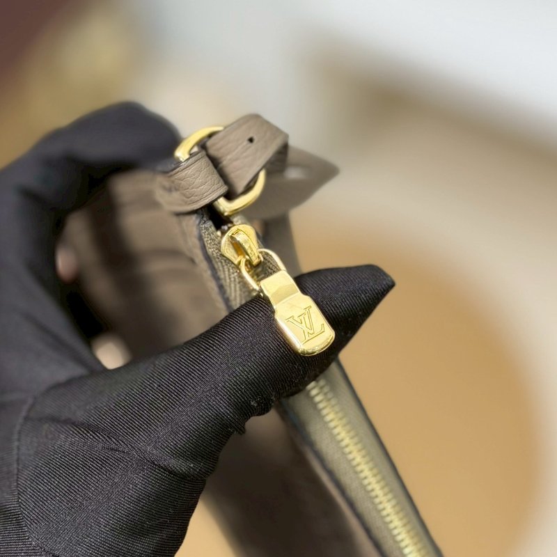 (稀有釋出、大全配✨)🏷LV 路易威登．Neverfull Inside Out MM 雙面小托特 芯片款 M28349-19